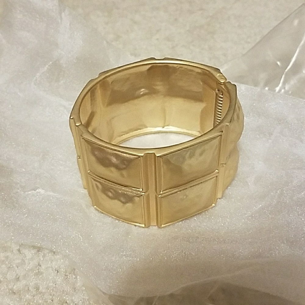Cuff